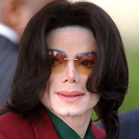 Michael Jackson avea nas fals