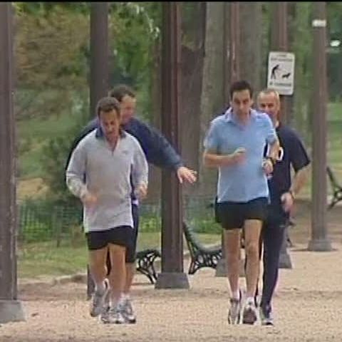 Sarkozy a fost externat luni