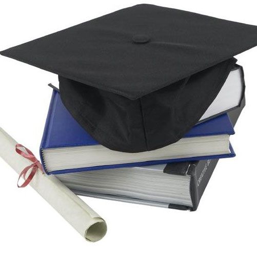 EXCLUSIV REALITATEA.NET: ASE îi amână pentru "la toamnă" pe absolvenţii de la Spiru Haret