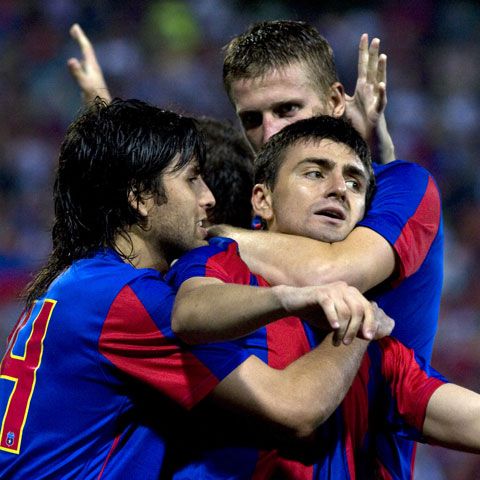 Steaua mizează pe tineri