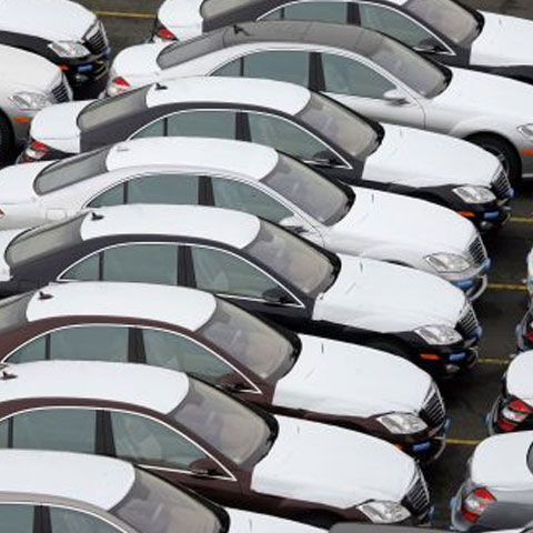 Autonovo.ro: Ce aleg românii - maşina de oraş sau de familie?