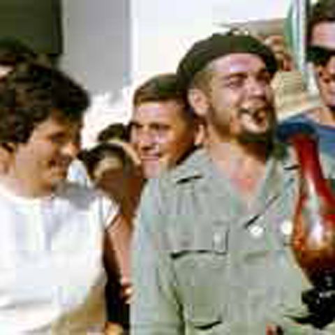 Inedit: Primele poze color cu Che Guevara