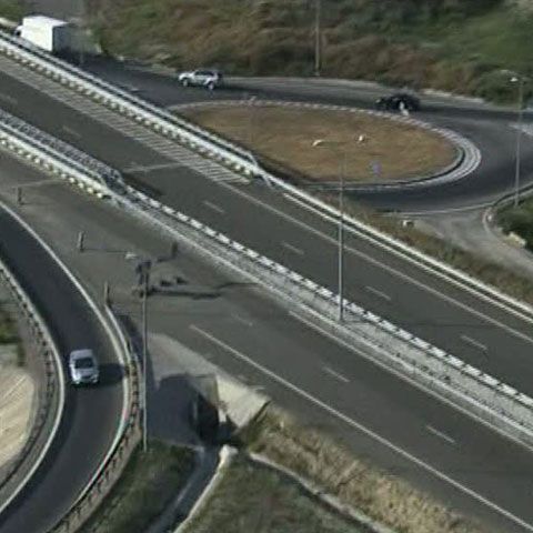 Taxă auto pentru traversarea Podului Feteşti-Cernavodă