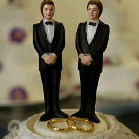 Partidul albanez de guvernământ doreşte legalizarea căsătoriilor gay