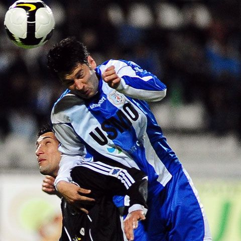 Pandurii Târgu Jiu a debutat cu victorie în ediţia 2009/2010 a Ligii I