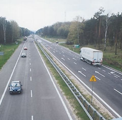 Taxa pe A2, pentru utilizarea podului Feteşti-Cernavodă, încalcă tratatul cu UE, susţine FORT