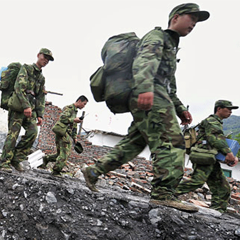 China desfăşoară exerciţii militare fără precedent
