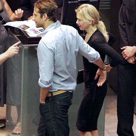 Renee Zellweger şi Bradley Cooper sunt împreună