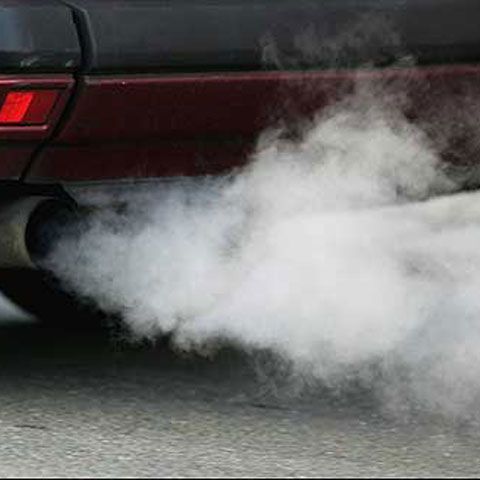 UE vrea să impună producătorilor auto să reducă poluarea generată de microbuze şi camionete