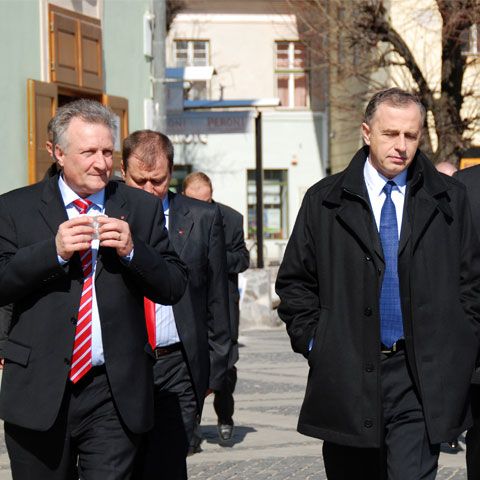 Ioan Cindrea: În interiorul PSD se discută ieşirea de la guvernare