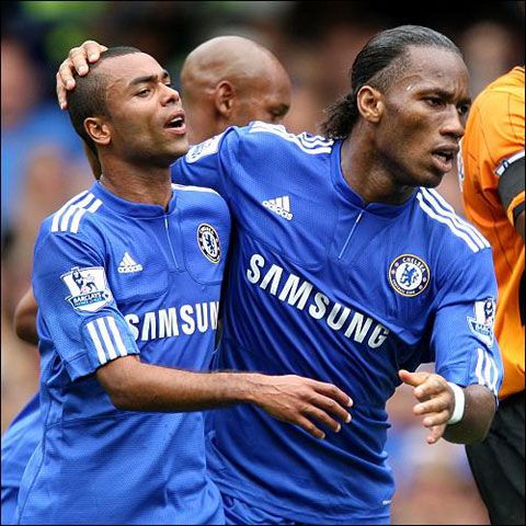 S-a dat startul în Premier League. Vezi rezultate din prima etapă!