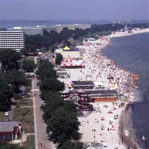  Peste 60 de hoteluri s-au înscris pentru a 15-a ediţie a programului O săptămână la mare