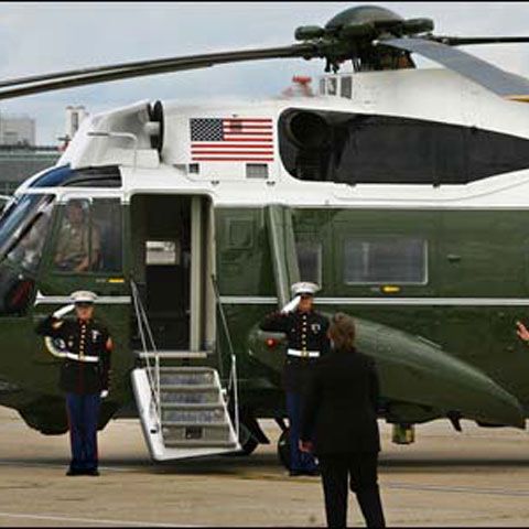 Obama nu vrea elicopter dotat cu bucătărie, ca să facă economii 
