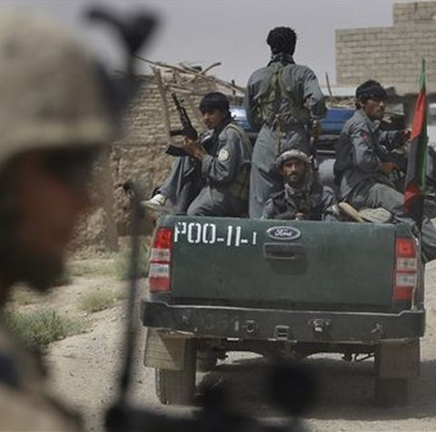 Doi rebeli înarmaţi au fost ucişi de poliţie la Kabul, în ziua alegerilor