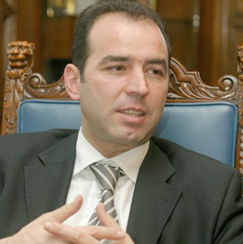 Guvernatorul Băncii Centrale a Bulgariei a demisionat din funcţie