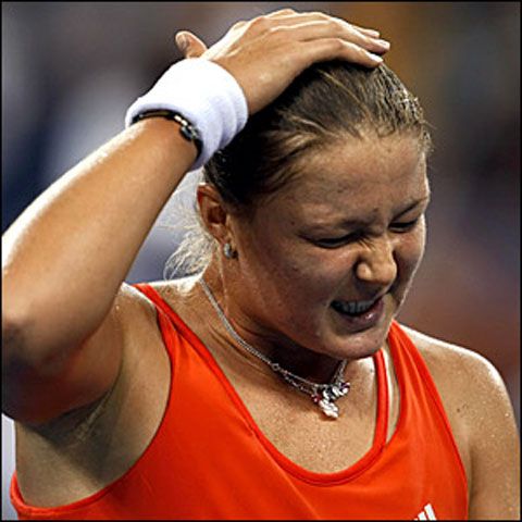 Tenis - Dinara Safina, numărul unu mondial, a fost eliminată în turul 2 la Toronto
