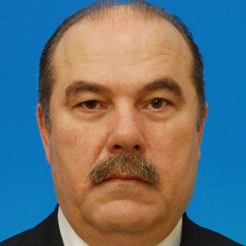 Deputaţii din Comisia de Apărare cer comisie de anchetă în cazul "Mircea Băsescu"