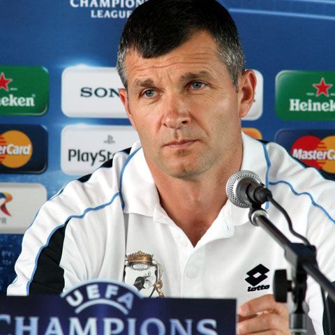 Sabău: "Mergem la Stuttgart cu dorinţa de a ne califica!"