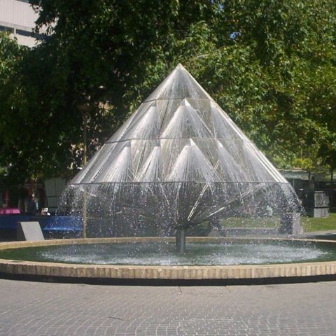 Piedone va cheltui 300.000 de euro pentru două fântâni arteziene