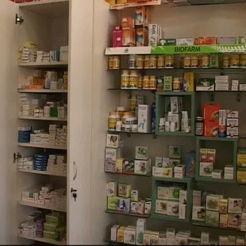 Producătorii şi distribuitorii de medicamente vor sistemul de factoring de la 1 septembrie