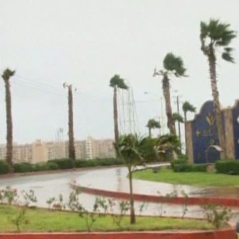 Mexicanii fac pregătiri pentru a înfrunta uraganul Jimena