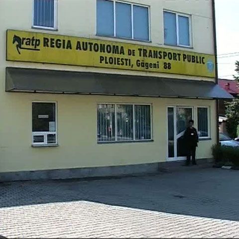 Directorul RATP Ploieşti a primit o primă de 5.500 de euro
