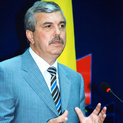 Hoţii despre Nica: \"O rupe-n vrăjeală şi se dă-n bliţuri\"