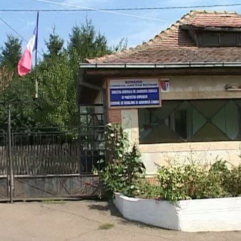 Tone de alimente de la un centru de  bătrâni din Botoşani au fost furate 