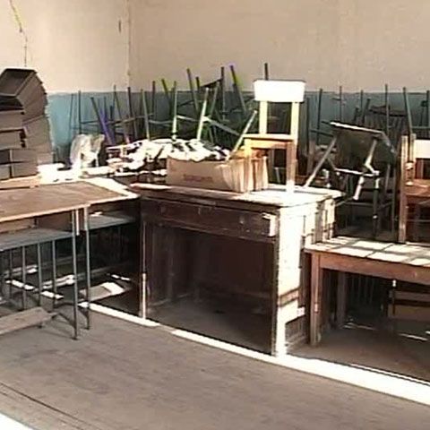 În multe sate din ţară există şcoli în care sunt înscrişi cel mult 7 elevi