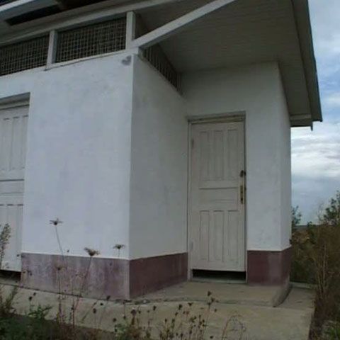 Şcoli în paragină, dar cu toalete de lux de un miliard de lei, în judeţul Vaslui