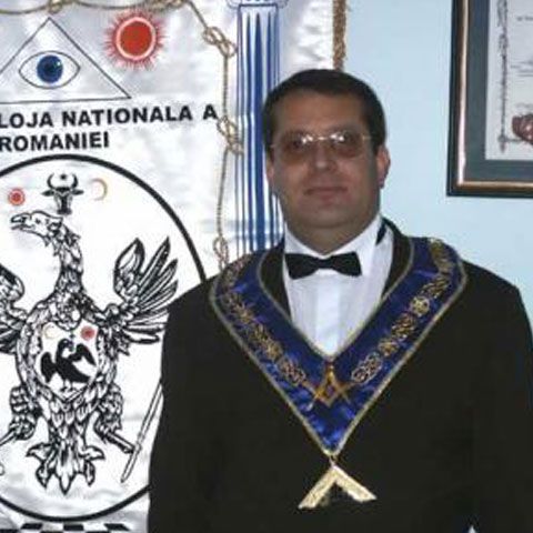 Francmasoneria română şi-a retras sprijinul acordat Guvernului şi Preşedinţiei