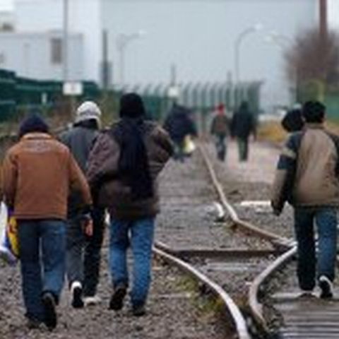 Ministrul francez al Imigraţiei nu va semna decretul de aplicare a testelor ADN