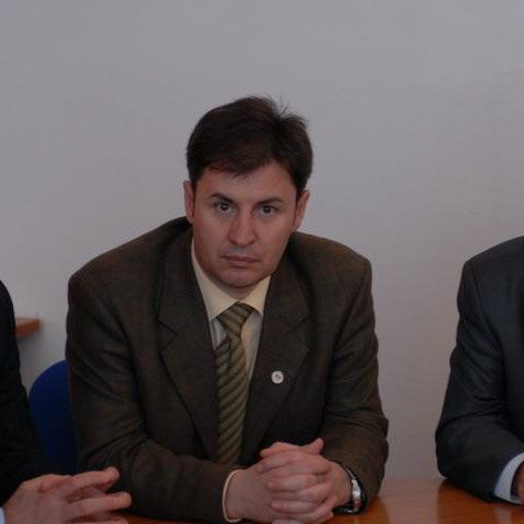 Senatorii PD-L au votat în unanimitate pentru ruperea protocolului cu PSD 