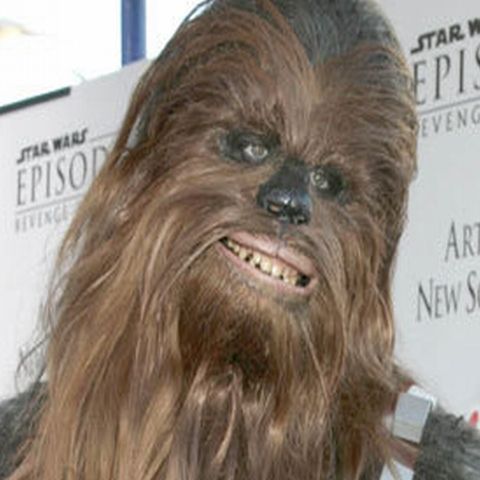 Julius Andreas Gimli Arn MacGyver Chewbacca Highlander Elessar-Jankov - numele oficial al unui norvegian cinefil