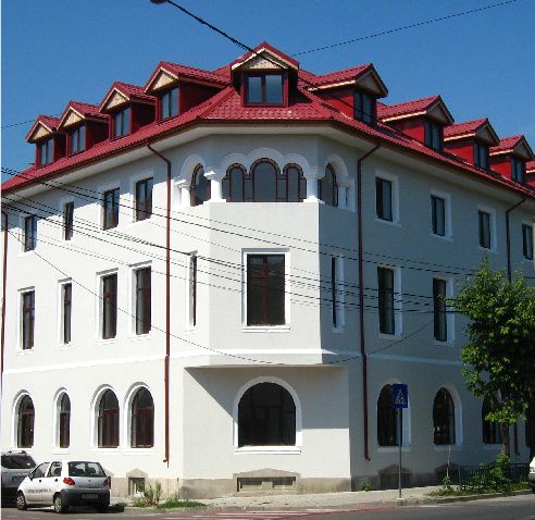 Cea mai frumoasă şcoală din Capitală, reabilitată în timp record - VEZI VIDEO