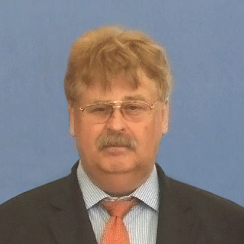 Campanie electorală pe seama noastră: Europarlamentarul Elmar Brok nu vrea salarii minime egale în Germania şi România