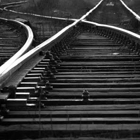 Centrele de colectare a fierului vechi cumpără şină de cale ferată, deşi este ilegal