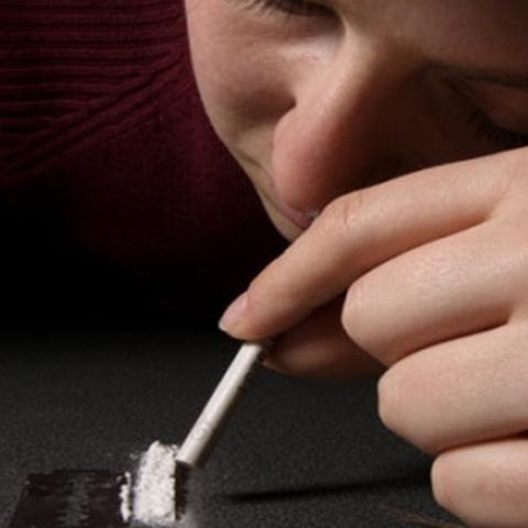 Dr. Cristian Bengescu: Dezincriminarea consumului de droguri va înlesni dependenţa