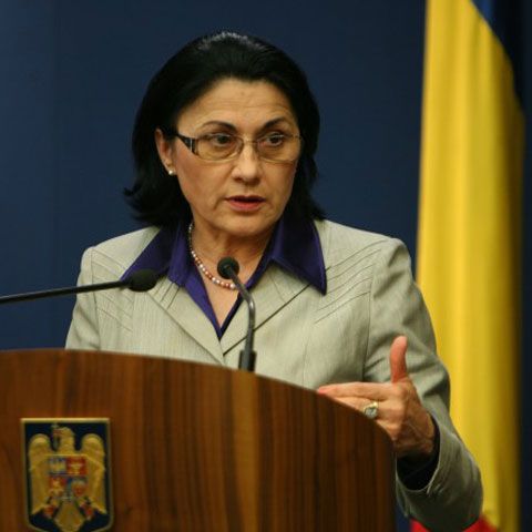 Ministrul Educaţiei: Meditaţiile nu trebuie interzise în totalitate