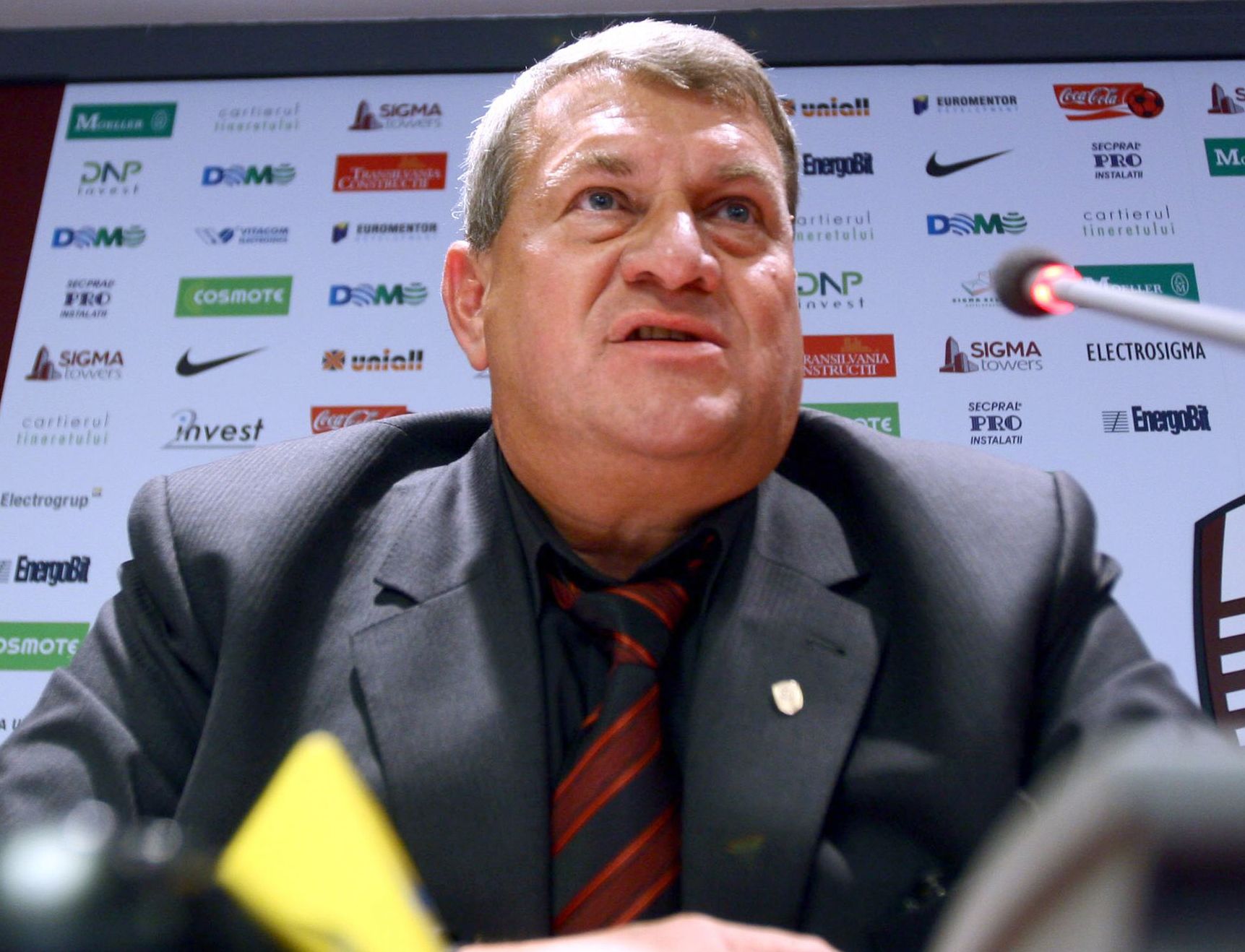 Iuliu Mureşan: Trebuie să depăşim cu bine primele 20 de minute ale meciului de la Eindhoven