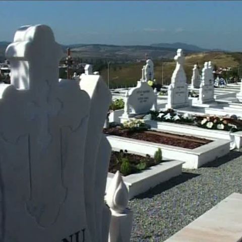 Morţii din Hunedoara îşi pot dormi somnul de veci într-un cimitir de lux