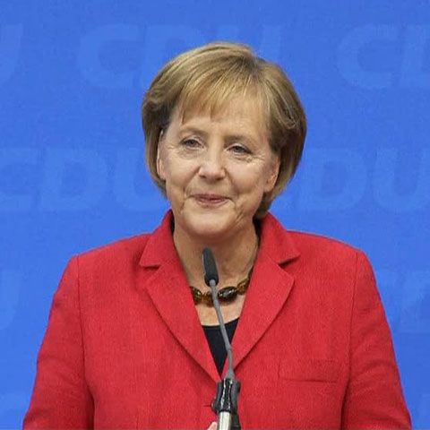Merkel l-a felicitat pe Filat, într-unul din primele gesturi de politică externă de la realegere