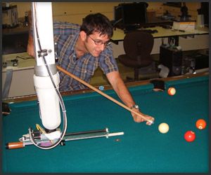 Canadienii au inventat un robot care joacă biliard - VEZI VIDEO