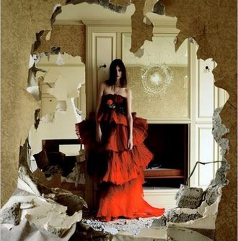 Un şeic arab ar putea cumpăra casa de modă Christian Lacroix
