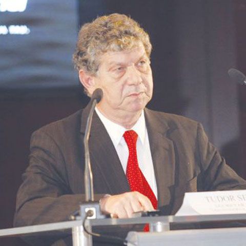O ţară din regiunea Caspică vrea să dea României 7,3 miliarde mc gaze, pentru Nabucco