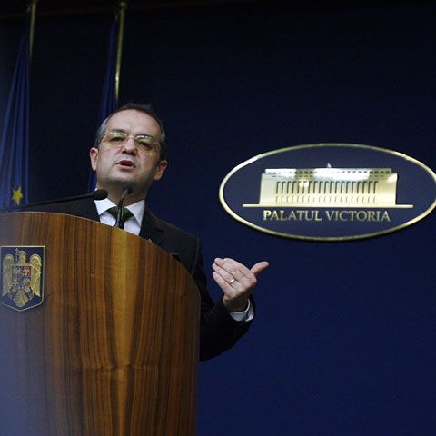 Boc: Plecarea PSD din Guvern este o ocazie de a reduce costurile cu cabinetele demnitarilor