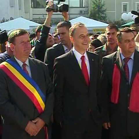 Mircea Geoană: Melodia "Puşca şi cureaua lată" a devenit o politică păguboasă