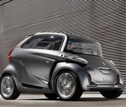 Franţa vrea să producă 2 milioane de autovehicule electrice până în 2020