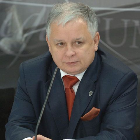 Kaczynski nu se grăbeşte să semneze Tratatul de la Lisabona 