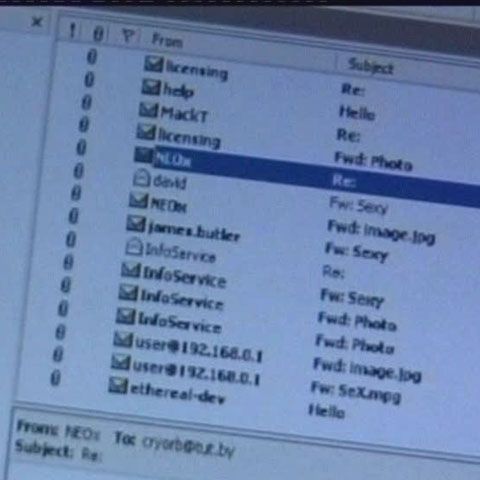 Microsoft a blocat mii de conturi de mail, din cauza unor hackeri 
